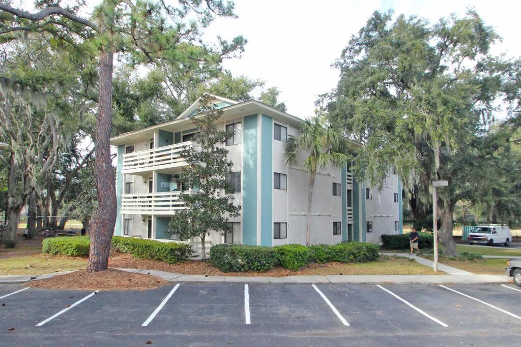 Cute 2 Bedroom, 2 Bath Condo At Folly Field Beach Hilton Head Island Exterior photo